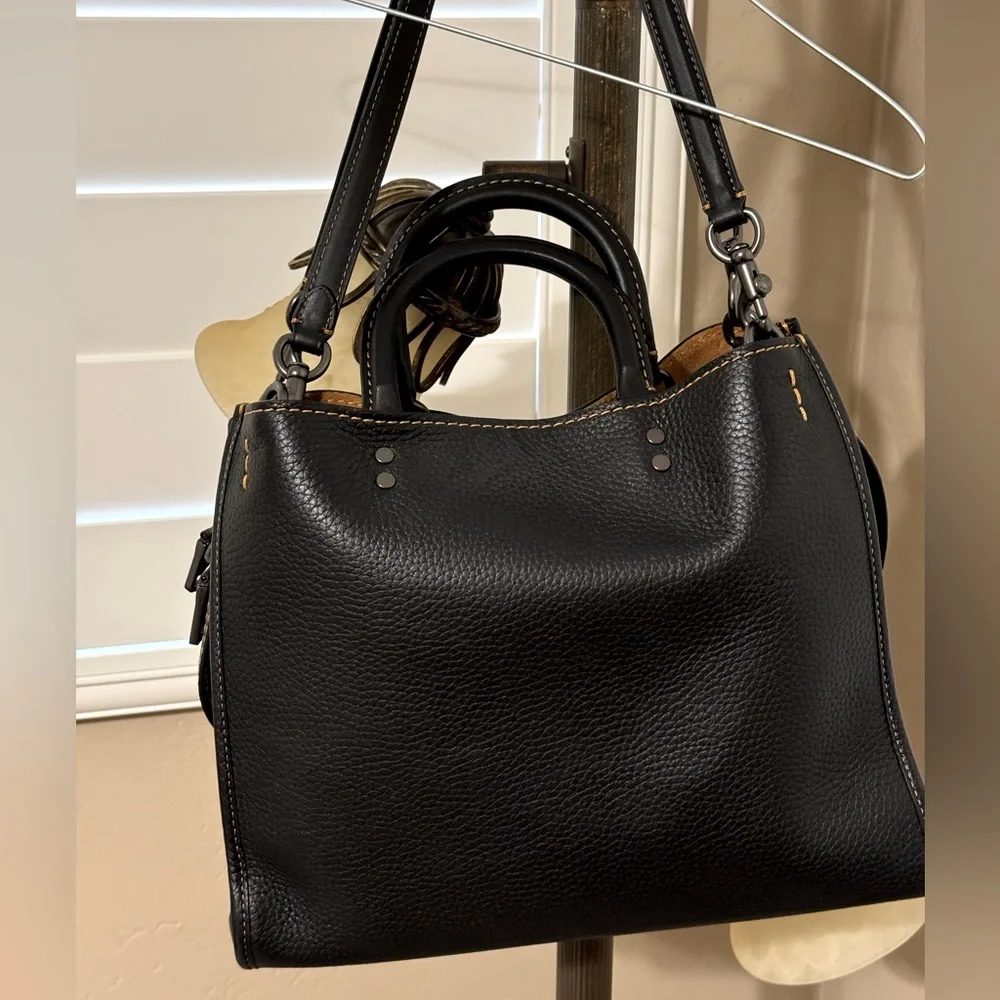 Coach 1941 Rogue 31 Genuine Glovetanned  Pebble Leather 38124 Black - Picture 2 of 11